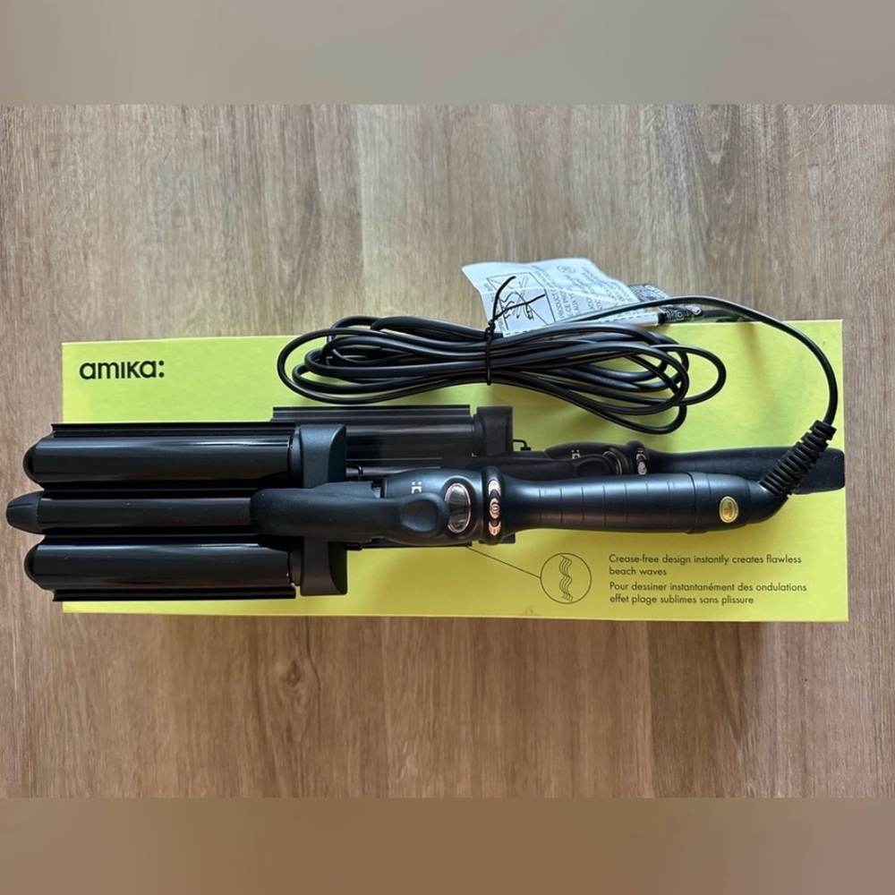 Amika High Tide Deep Wave Hair Crimper